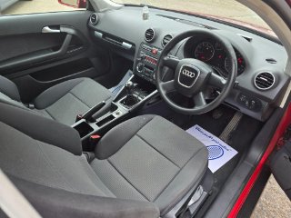 /photos/11640/4acd13d1-0c6a-4fca-805f-d92566e77a90_i320x240.jpg