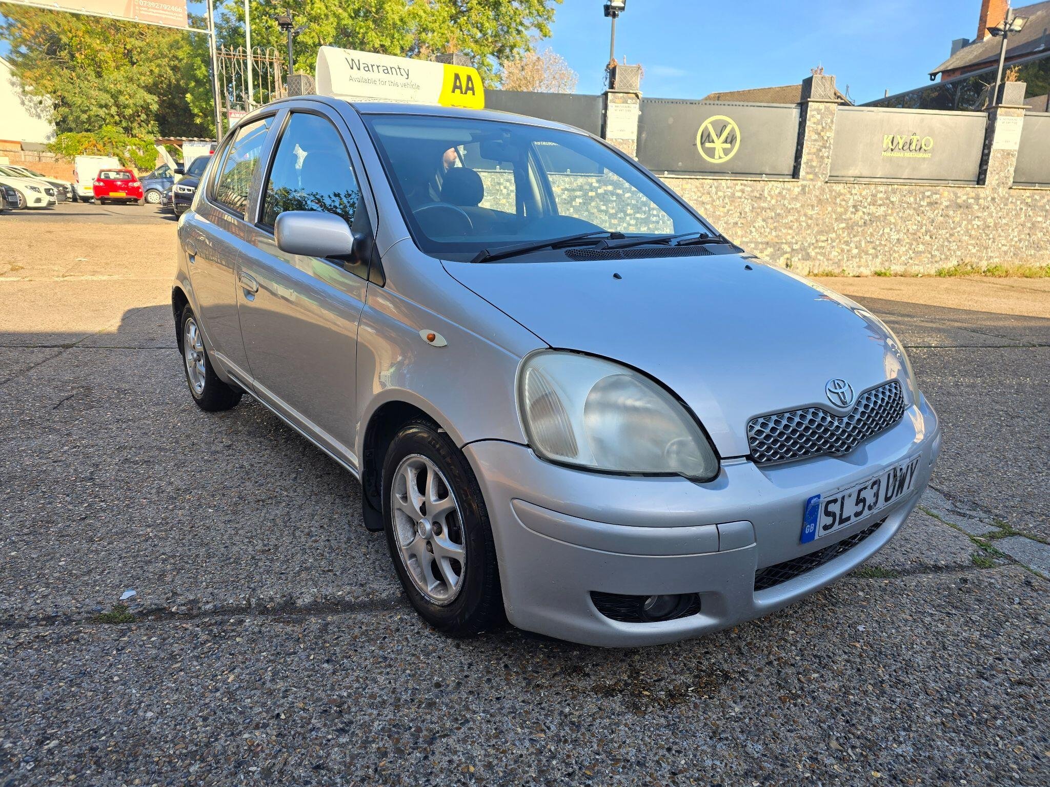 2003 Toyota Yaris