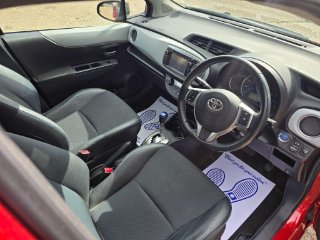 /photos/11640/cf2d3772-9014-4233-a051-e695ae7ff98b_i320x240.jpg